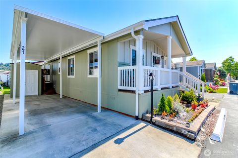 Photo of 10713 63rd St E ST #27, Puyallup, WA 98372 (MLS # 2524564)