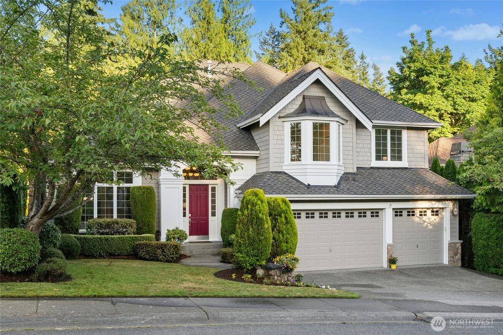 Photo of 4102 194th Place NE, Sammamish, WA 98074 (MLS # 2484393)