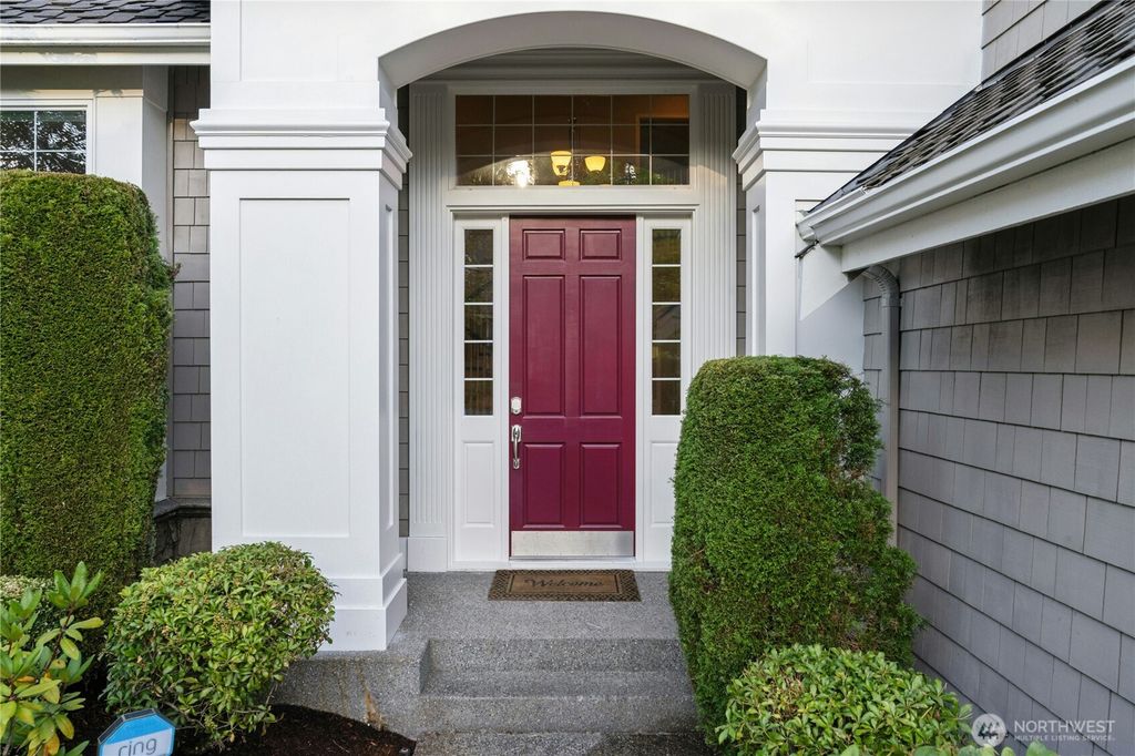 Photo of 4102 194th Place NE, Sammamish, WA 98074 (MLS # 2484393)