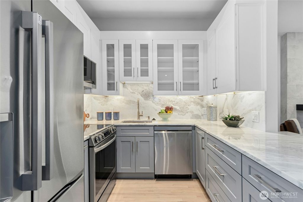 Photo of 14517 SE 41st Lane, Bellevue, WA 98006 (MLS # 2403645)
