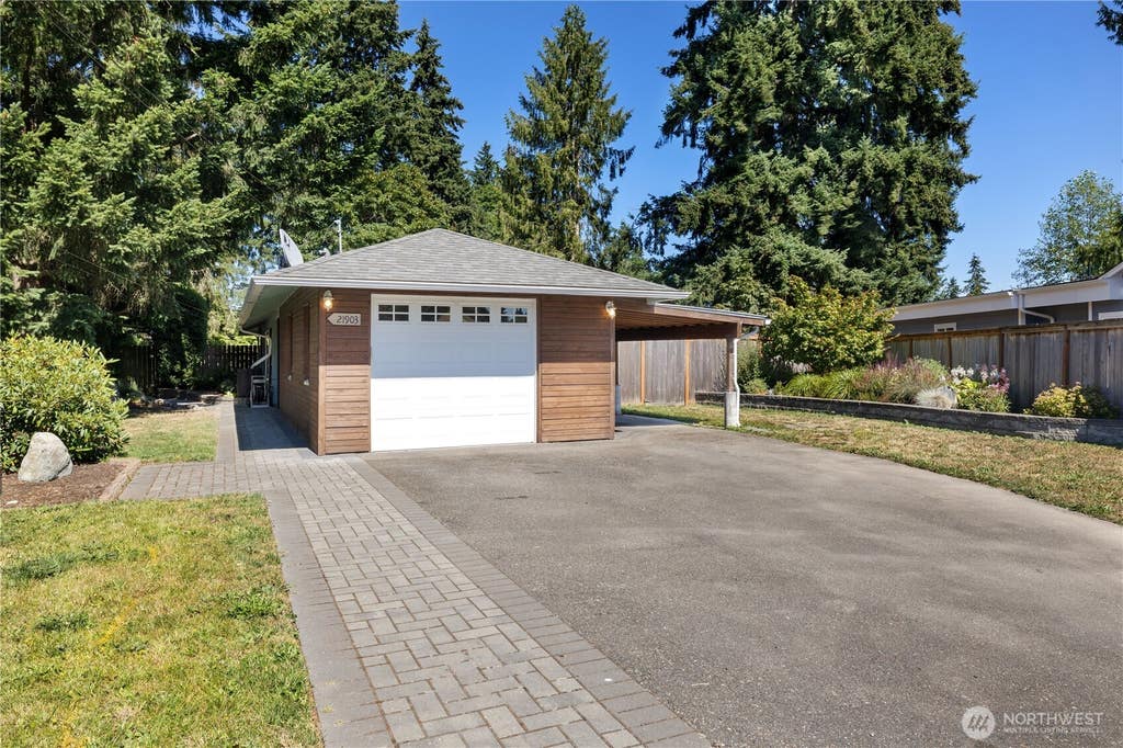 Photo of 21903 42nd Place W, Mountlake Terrace, WA 98043 (MLS # 2567851)