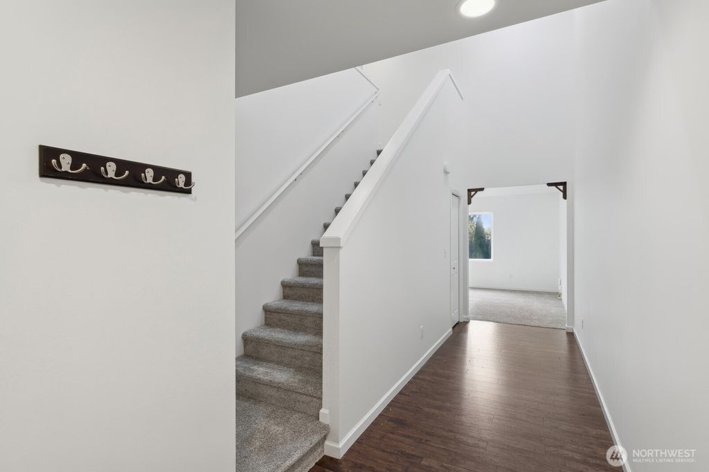 Photo of 7542 19th Place SE, Lake Stevens, WA 98258 (MLS # 2479267)