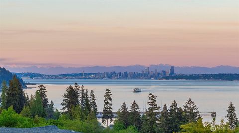 2585 E Alaska Avenue, Port Orchard, WA 98366 - MLS#: 2360855