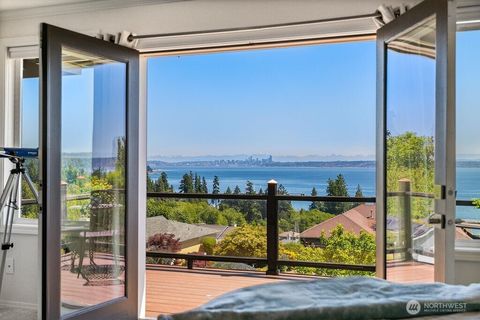 2585 Alaska Avenue E Port Orchard WA 98366
