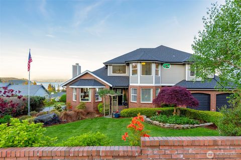2585 E ALASKA Avenue Port Orchard WA 98366