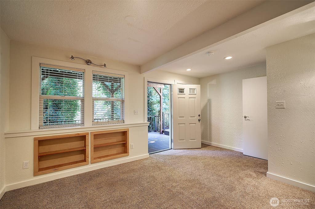 Photo of 21654 98th Avenue S, Kent, WA 98031 (MLS # 2567975)