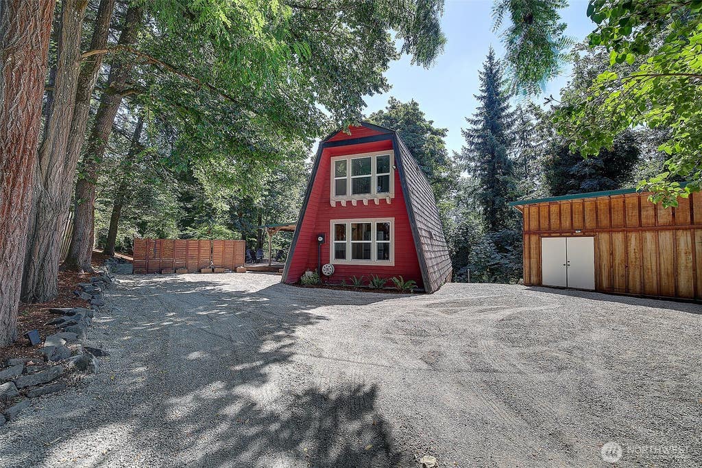 Photo of 21654 98th Avenue S, Kent, WA 98031 (MLS # 2567975)