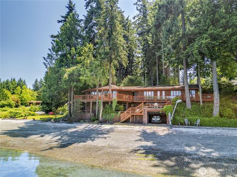 1678 NE Jacobson Road Poulsbo WA 98370