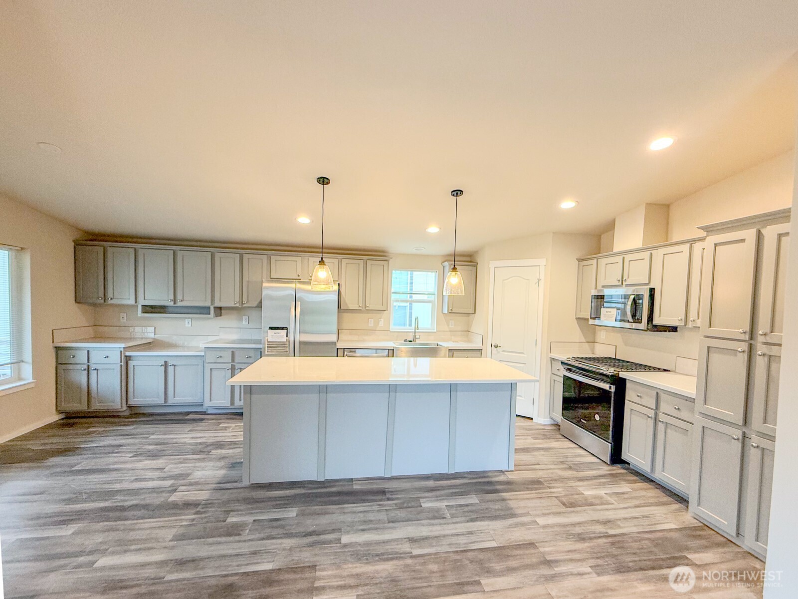 2108 Crystal Moutain Drive 86