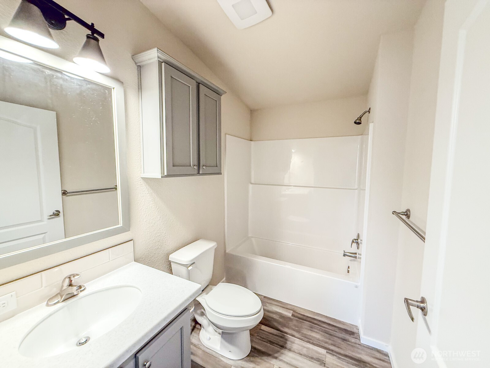 2108 Crystal Moutain Drive 86