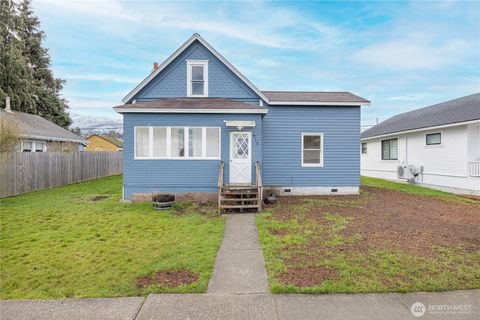 Photo of 912 E 4th Street, Port Angeles, WA 98362 (MLS # 2475653)