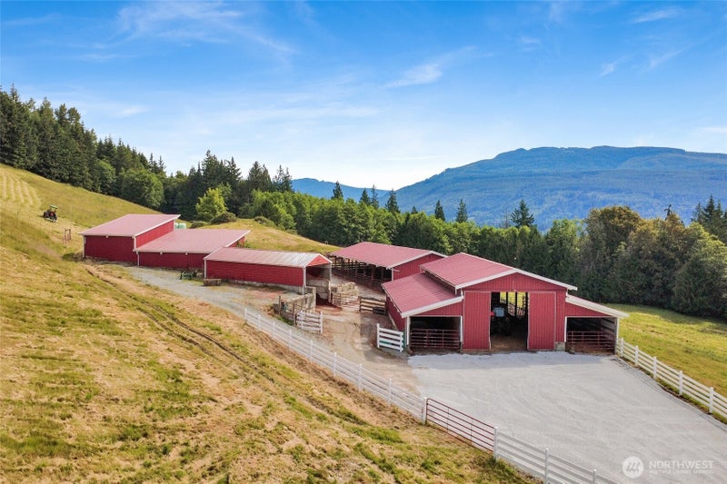 18077 Fox Hollow Lane