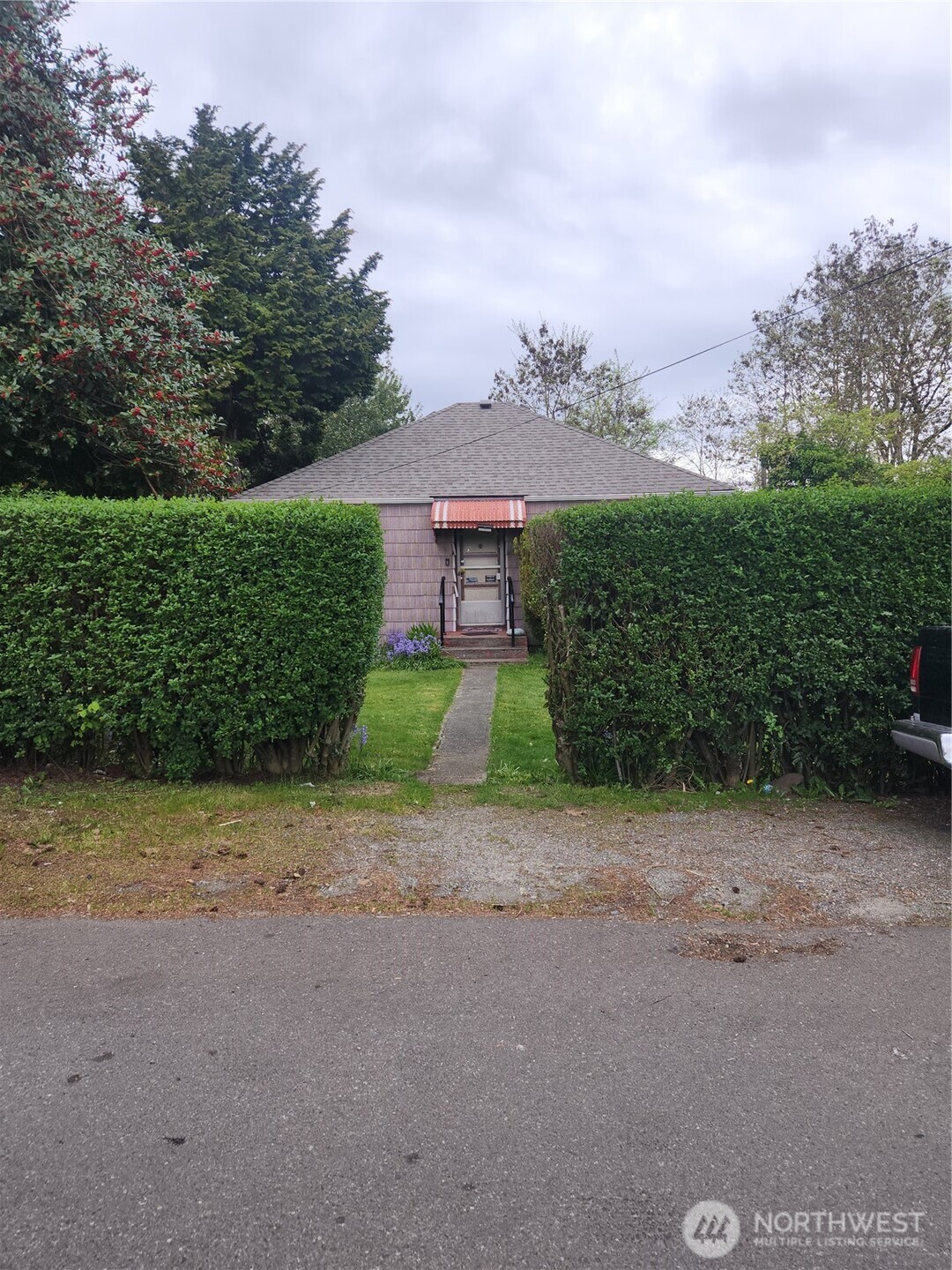 3740 S 142nd Street