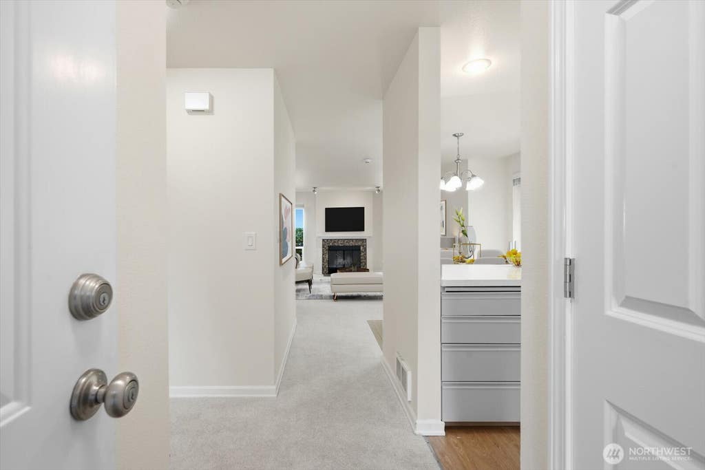 Photo of 7019 210th Street SW #4, Lynnwood, WA 98036 (MLS # 2552468)