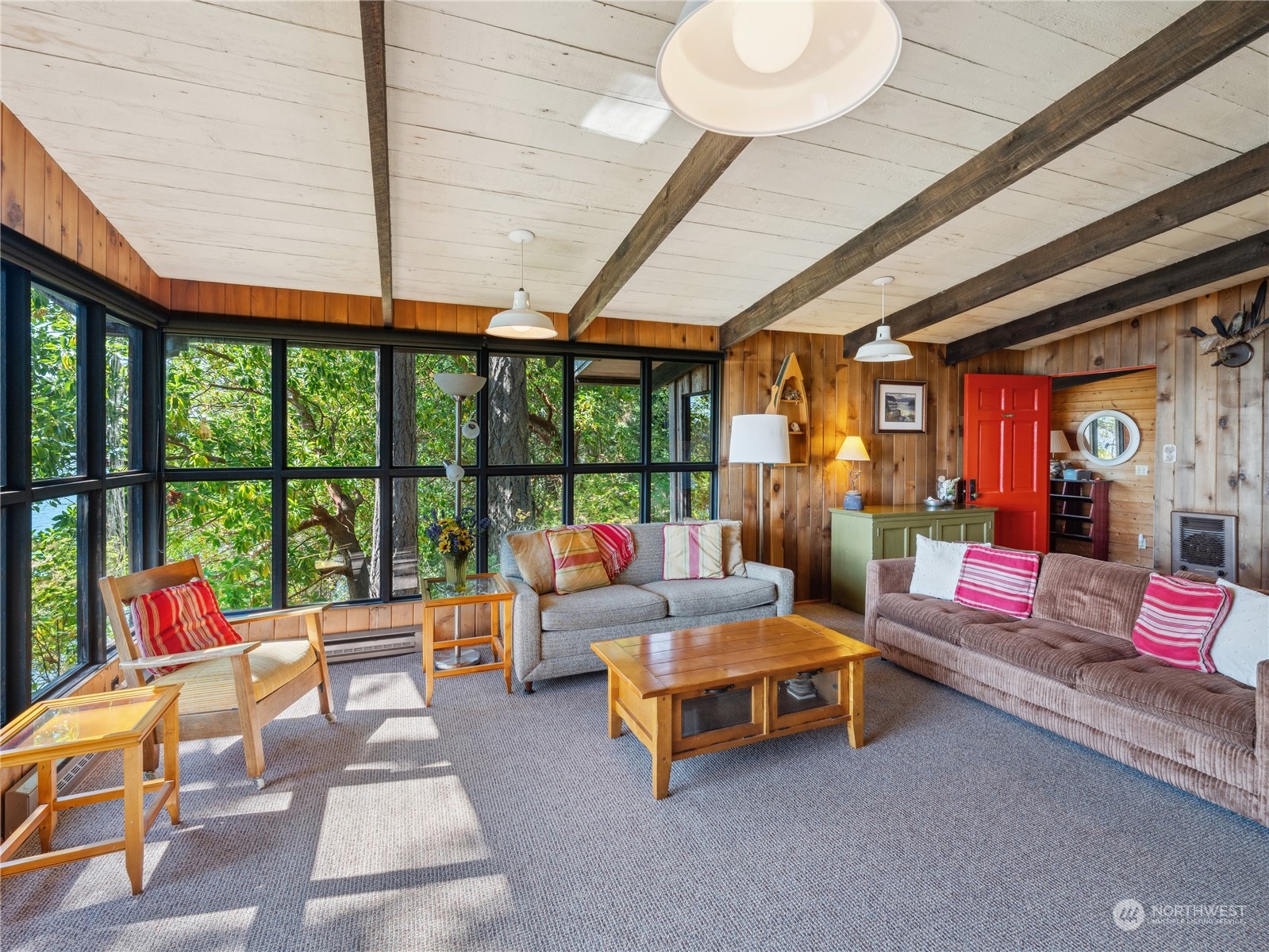 9758 Golden View Trail
