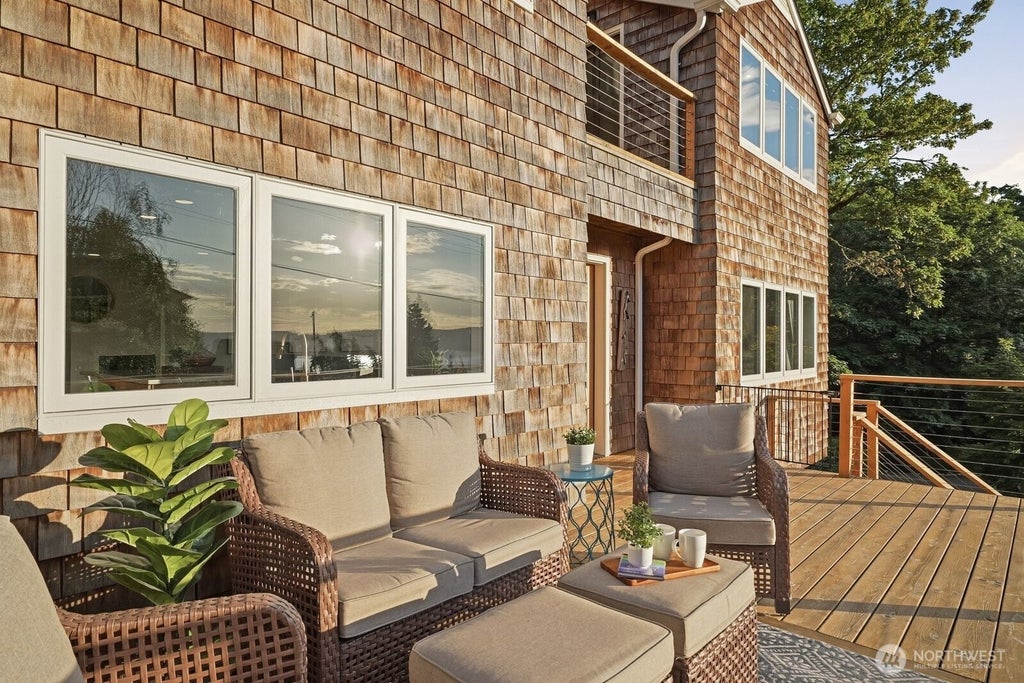 Photo of 1113 Goat Trail Road, Mukilteo, WA 98275 (MLS # 2538195)