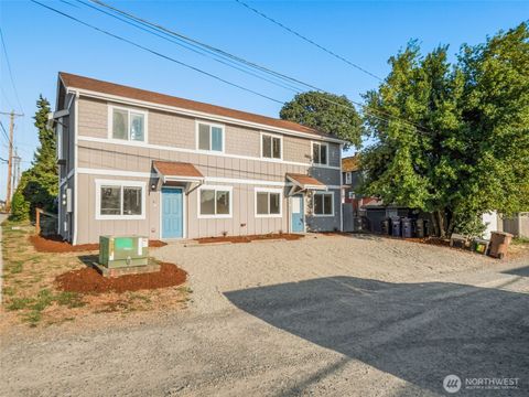 Photo of 3508 S 45th St, Tacoma, WA 98409 (MLS # 2438472)