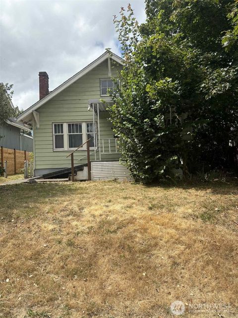 Photo of 4834 S Park Avenue, Tacoma, WA 98408 (MLS # 2413119)