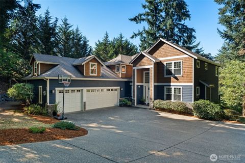 422 34th Avenue NW Gig Harbor WA 98335