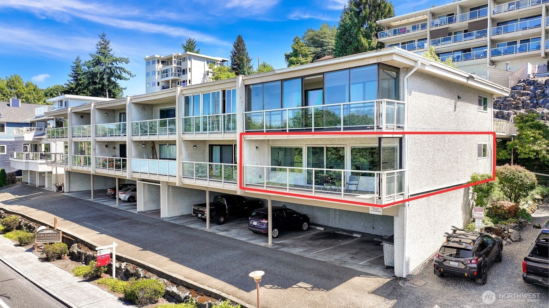 414 Boulevard 101