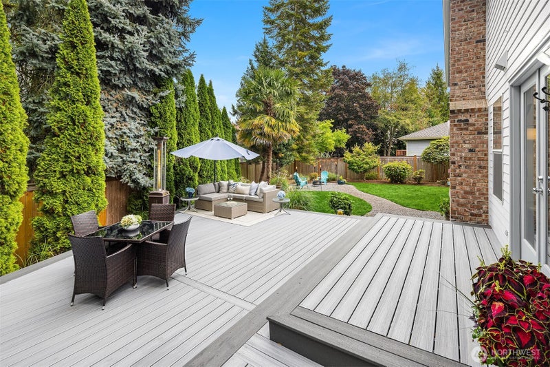 12138 NE 166th Place
