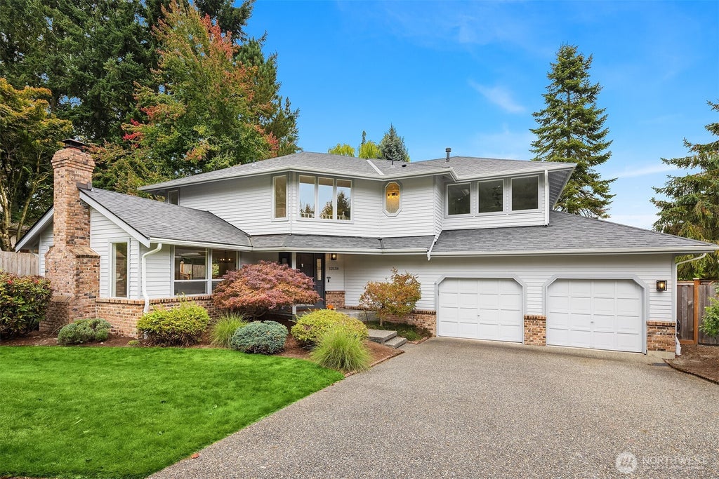 Photo of 12138 NE 166th Place, Bothell, WA 98011 (MLS # 2559971)