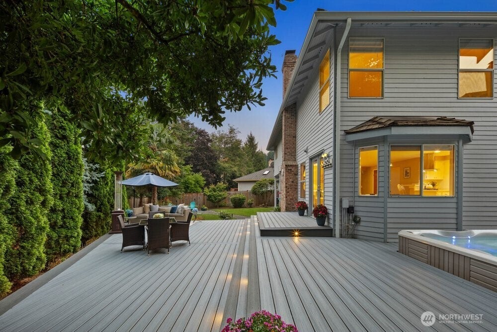 12138 NE 166th Place