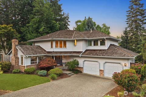 Photo of 12138 NE 166th Place, Bothell, WA 98011 (MLS # 2559971)