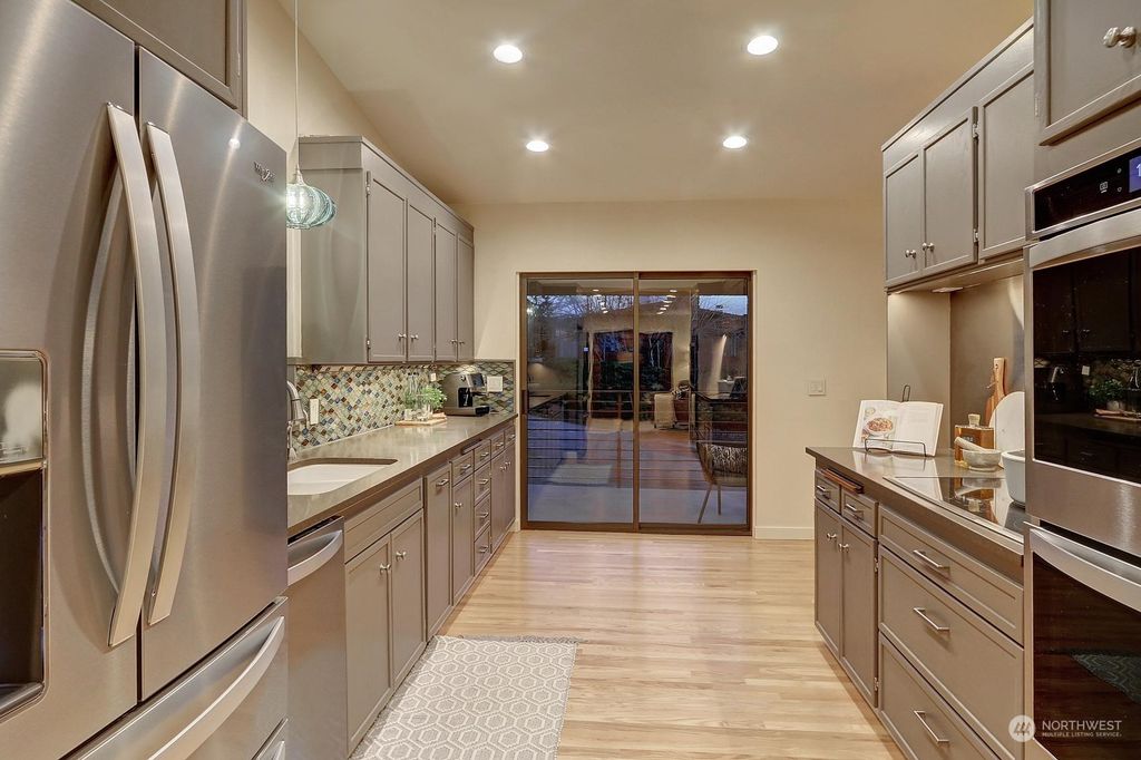 Photo of 3532 NW 67th Street, Seattle, WA 98117 (MLS # 2035941)