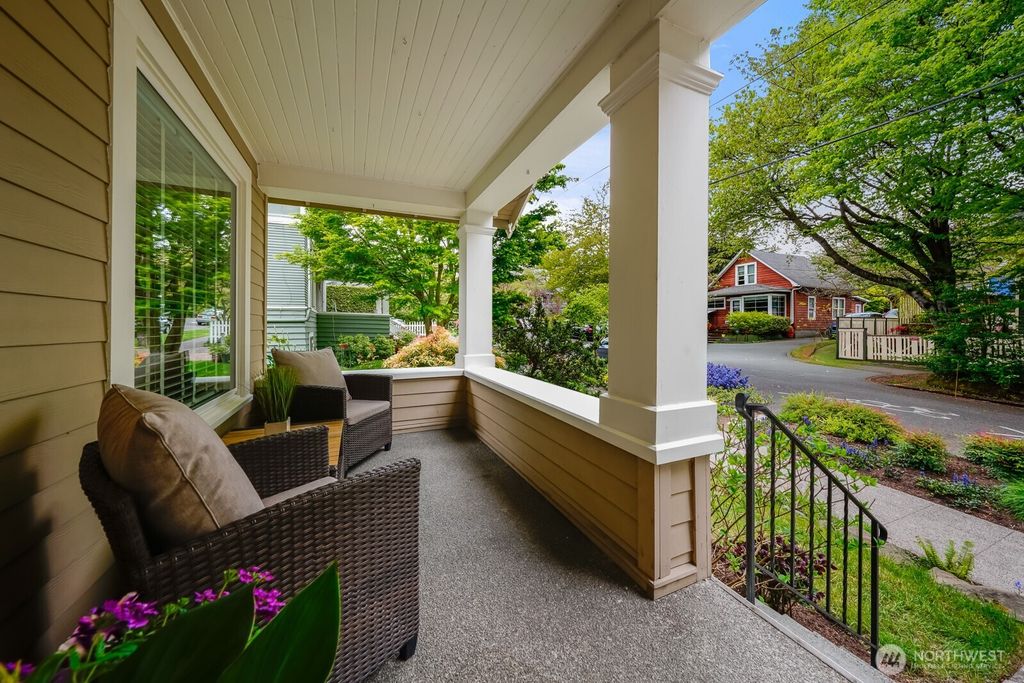 Photo of 6703 17th Avenue NW, Seattle, WA 98117 (MLS # 2509937)