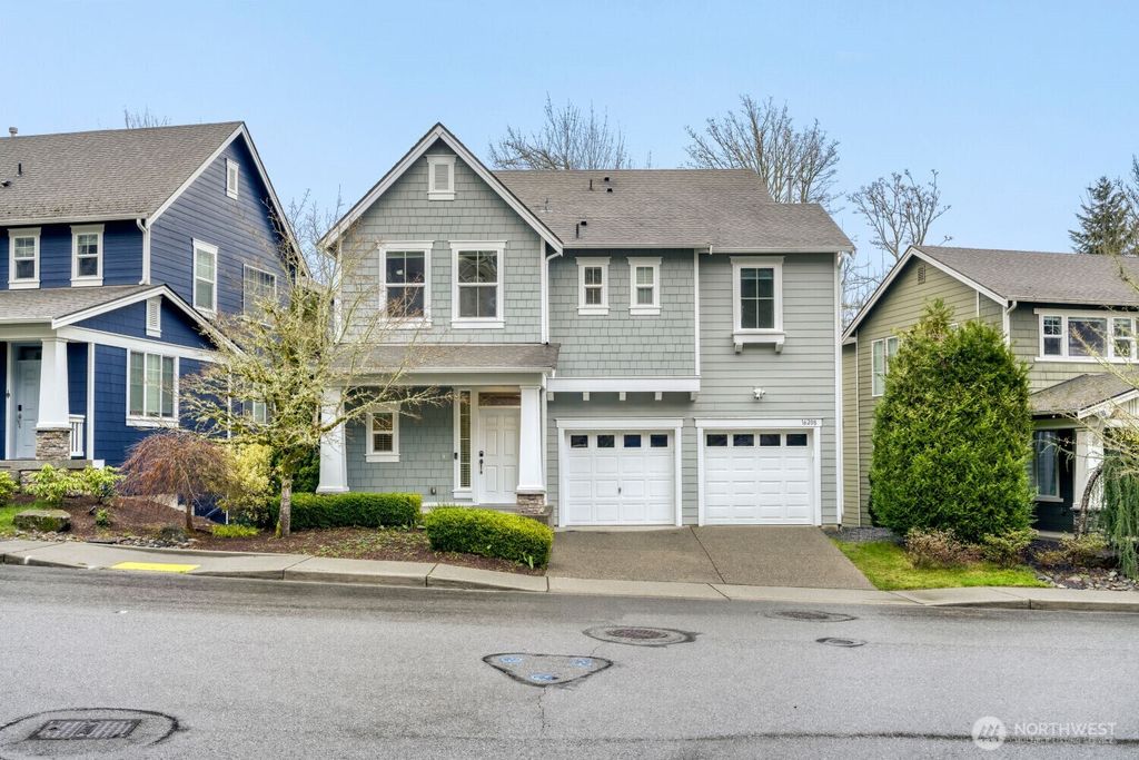 Photo of 16208 SE 51st Place, Bellevue, WA 98006 (MLS # 2495807)