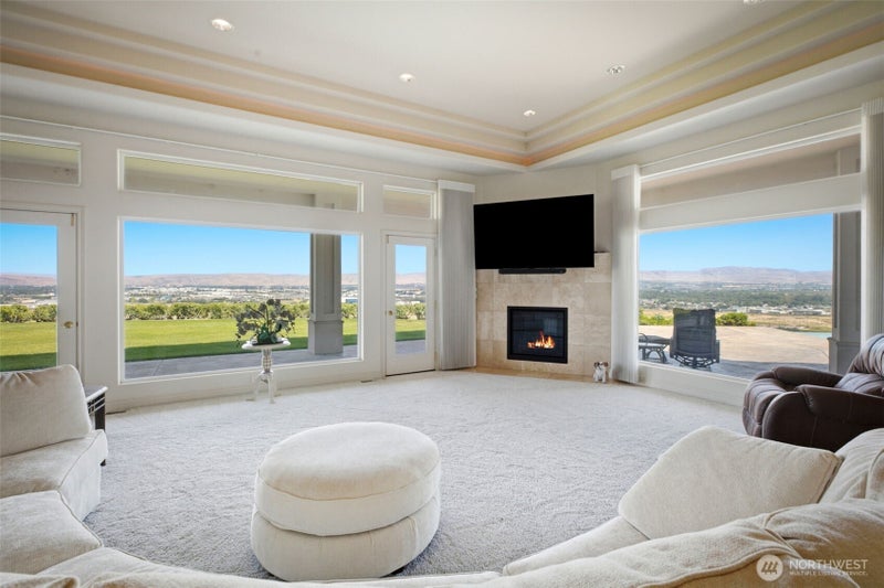 24 Eagle Crest Drive