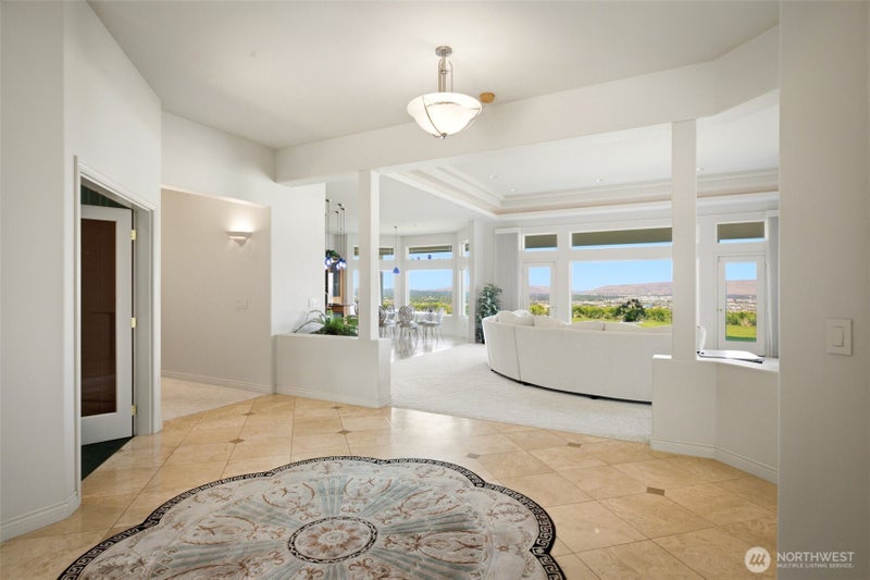 24 Eagle Crest Drive