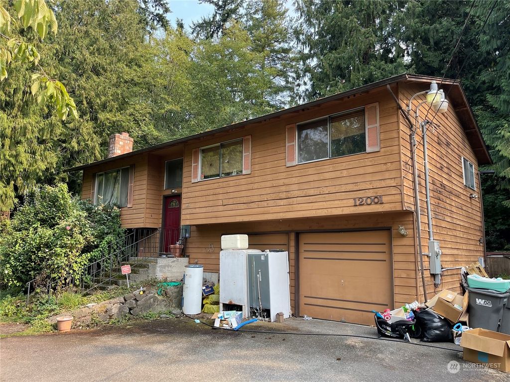 Photo of 12001 25th Avenue SE, Everett, WA 98208 (MLS # 2155785)