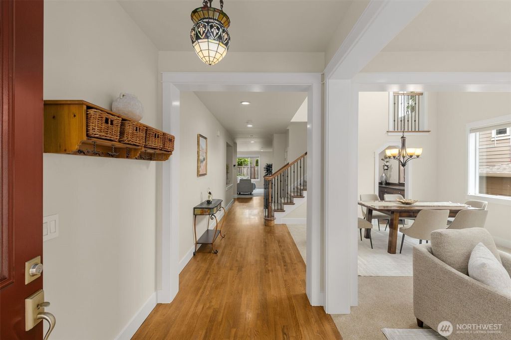 Photo of 3414 SE 223rd Avenue, Sammamish, WA 98075 (MLS # 2403381)