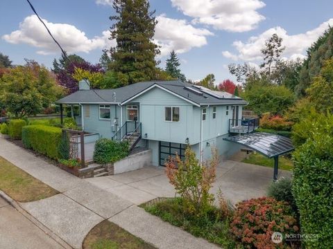 Photo of 6555 27th Avenue NE, Seattle, WA 98115 (MLS # 2443680)