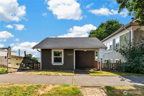 Photo of 2327 S G Street St, Tacoma, WA 98405 (MLS # 2563894)