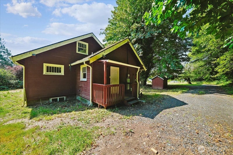 93 Cloquallum Road