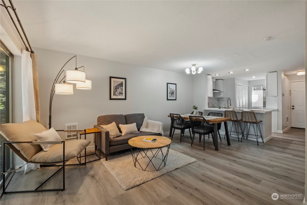 Photo of 4115 178th Lane SE #2, Bellevue, WA 98008 (MLS # 2257617)