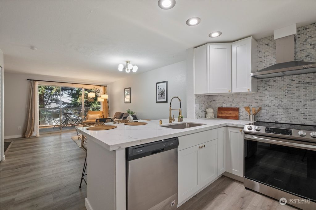 Photo of 4115 178th Lane SE #2, Bellevue, WA 98008 (MLS # 2257617)