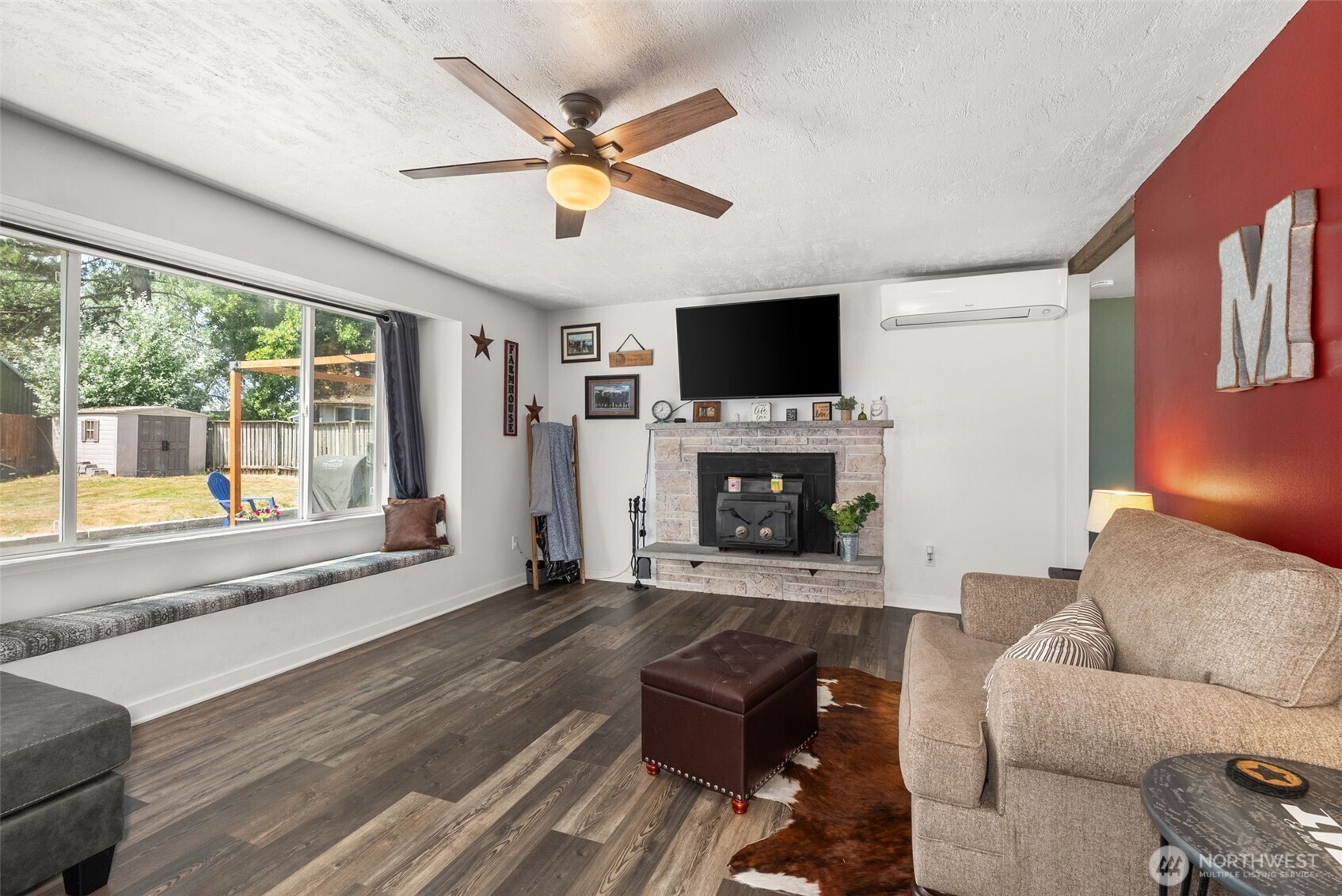 1616 Cooks Hill Road