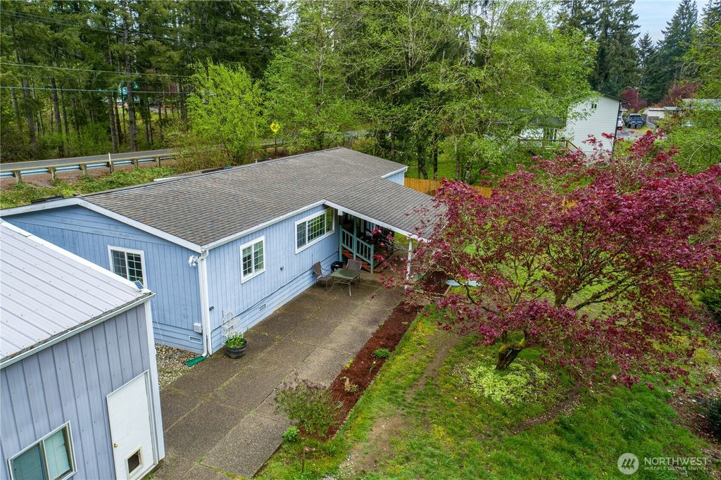Photo of 50 SE Dogwood Place, Shelton, WA 98584 (MLS # 2513203)