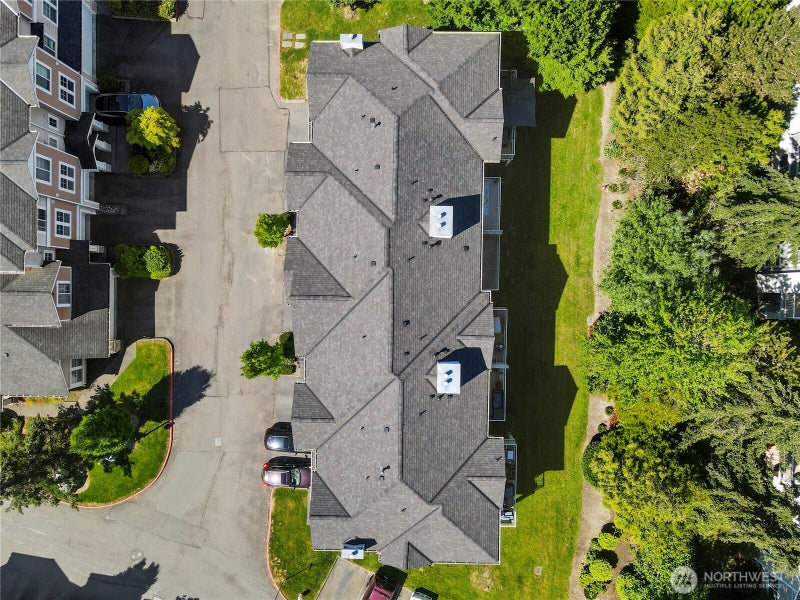 5916 S 232nd Court 3-2