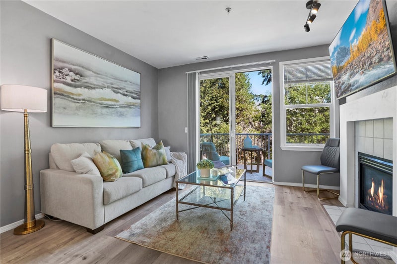 5916 S 232nd Court 3-2