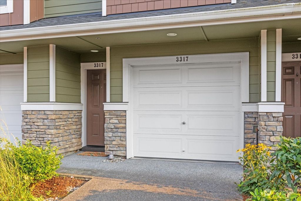 Photo of 3317 31st Drive, Everett, WA 98201 (MLS # 2235254)
