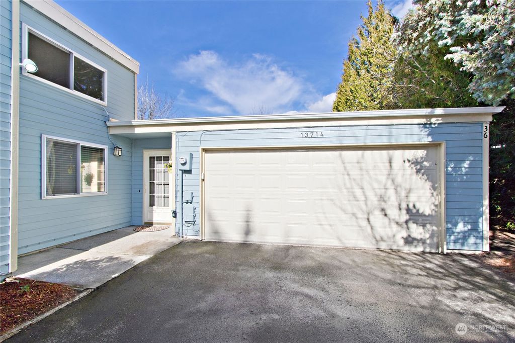 Photo of 13714 SE 258th Place #36, Kent, WA 98042 (MLS # 2042873)