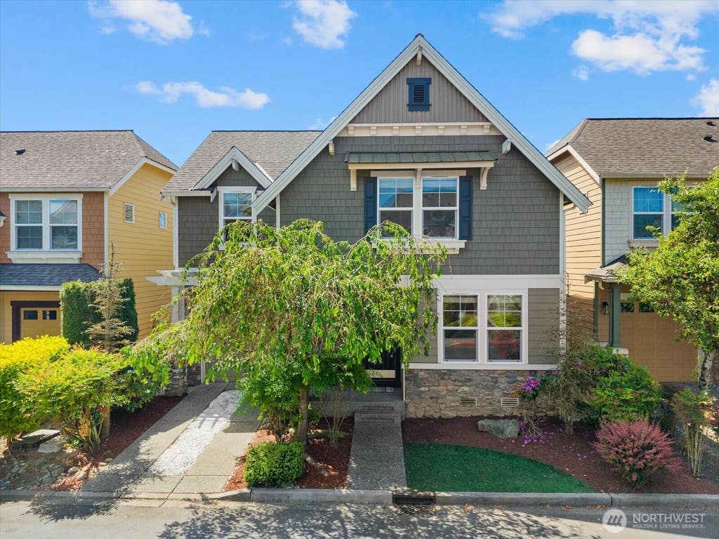 Photo of 822 235th Place SE, Bothell, WA 98021 (MLS # 2528961)