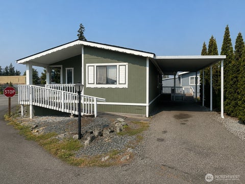 Photo of 1200 Lincoln ST #237, Bellingham, WA 98225 (MLS # 2572830)