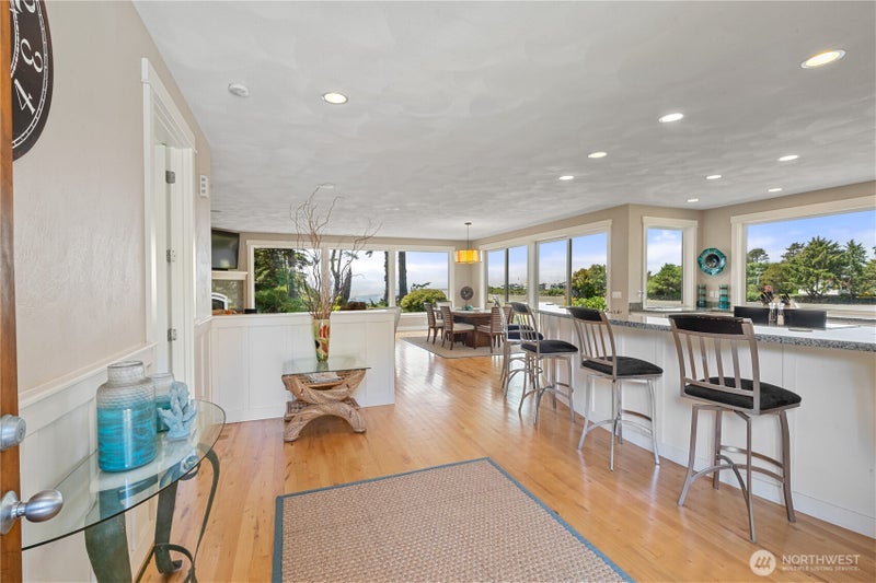 6 Diamond Drive