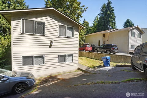 Photo of 10616 Roosevelt Way NE, Seattle, WA 98125 (MLS # 2563703)
